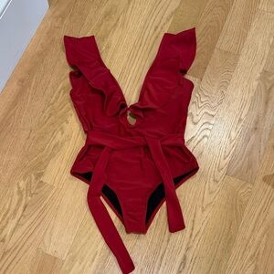 Red Ruffled Women’s One Piece Swimsuit w optional sash/belt Size M